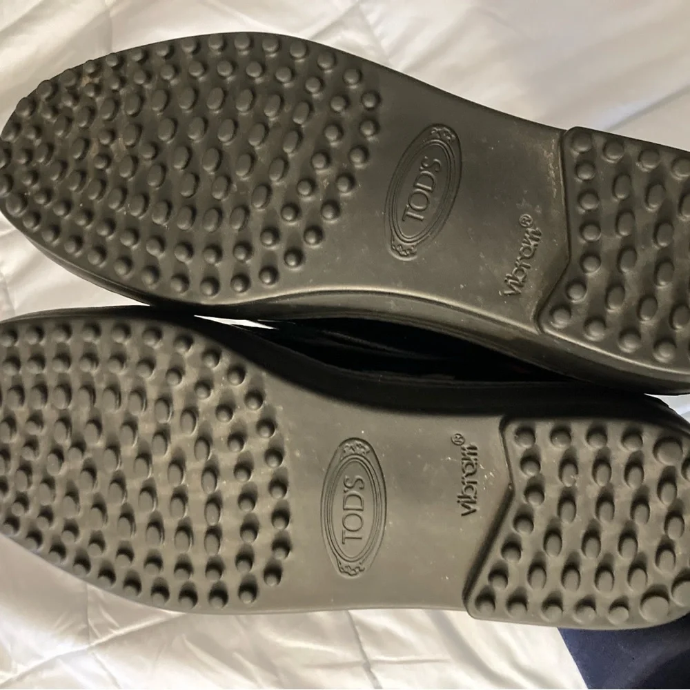 Tod’s Patent Leather Loafers Ex Cond - Picture 7 of 9